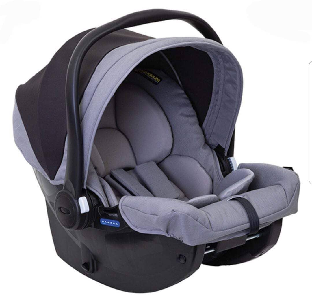 Snugessentials Car Seat